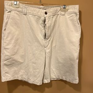 TOMMY BAHAMA SHORTS